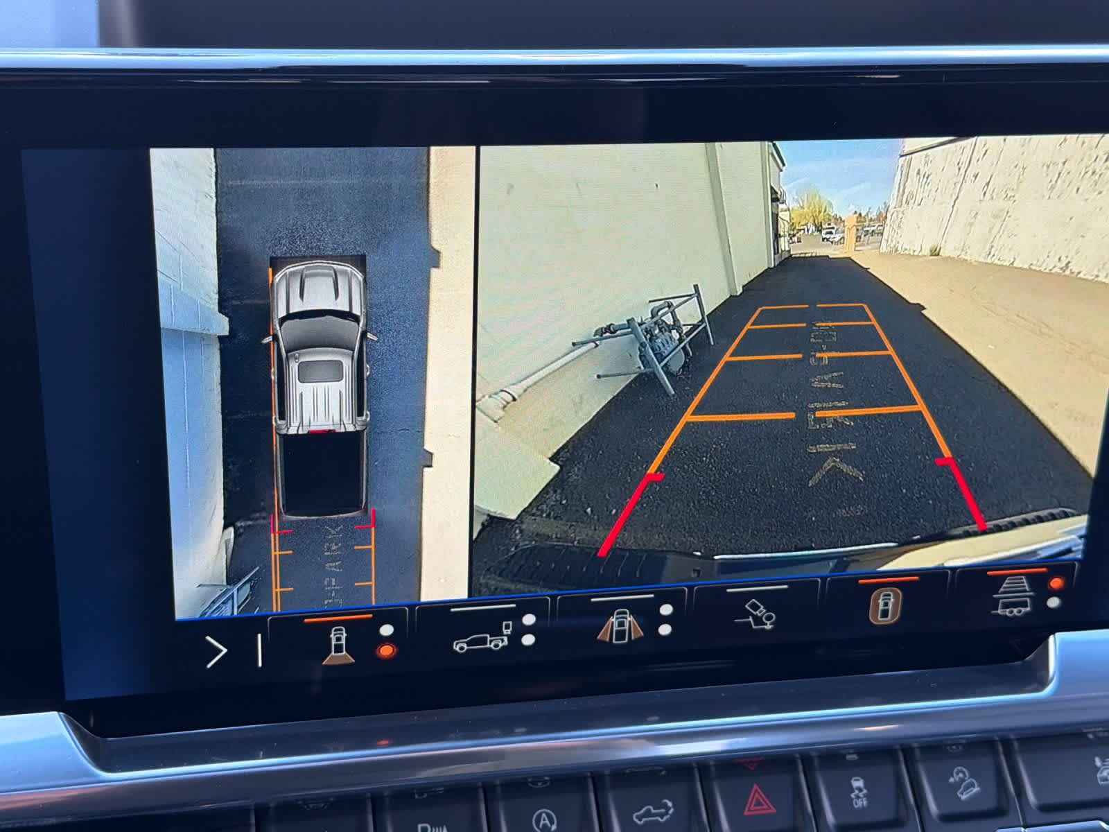 Thumbnail: 2026 Chevrolet Silverado 1500 - 19