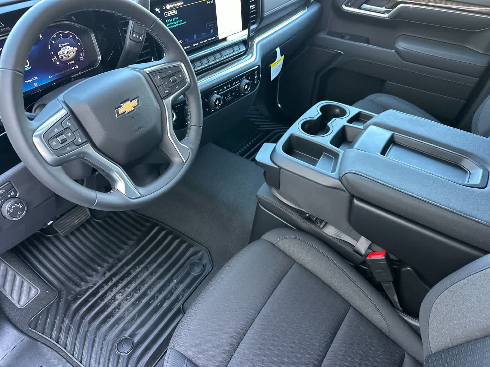 Thumbnail: 2026 Chevrolet Silverado 1500 - 11