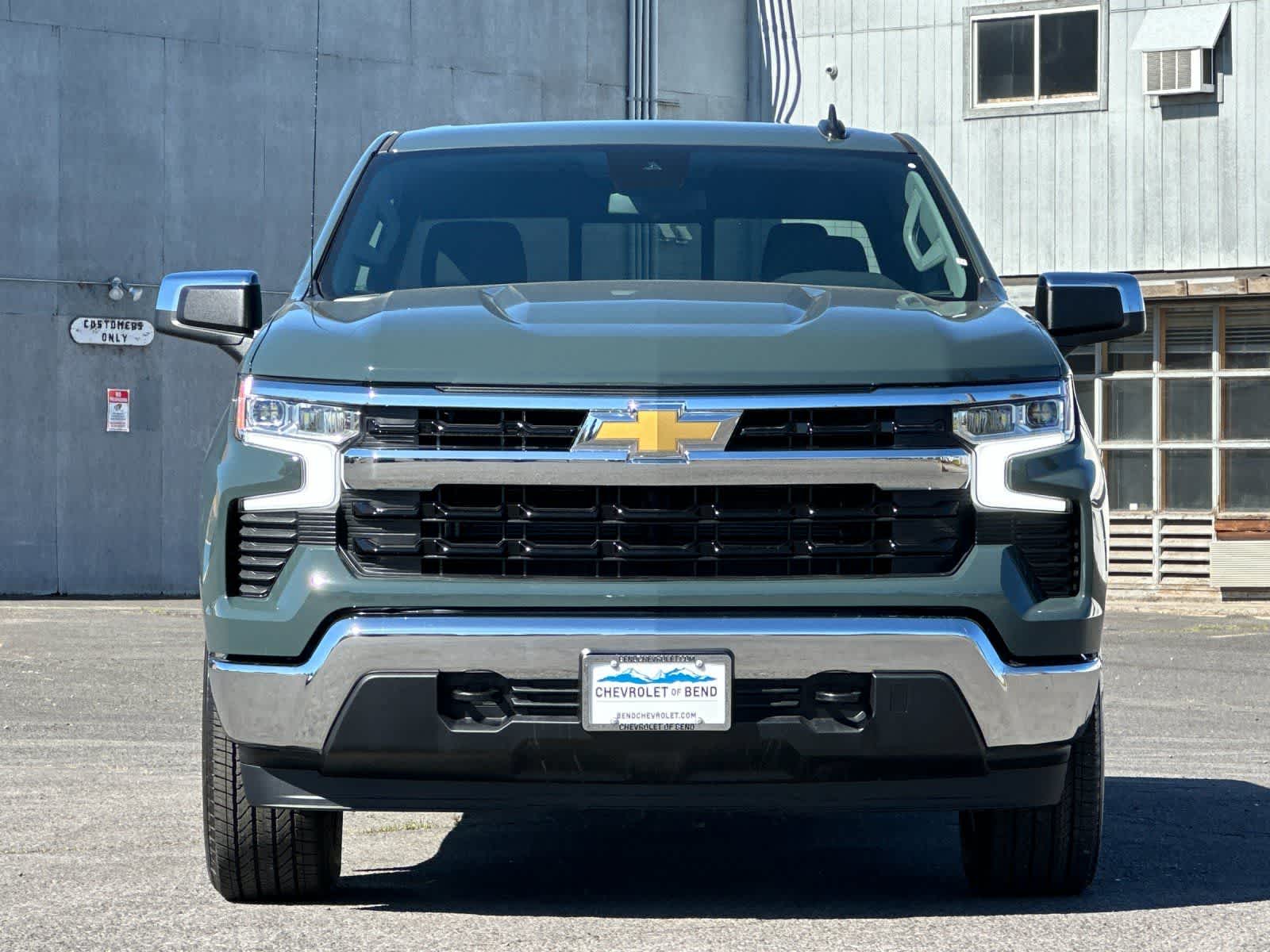 Thumbnail: 2026 Chevrolet Silverado 1500 - 10