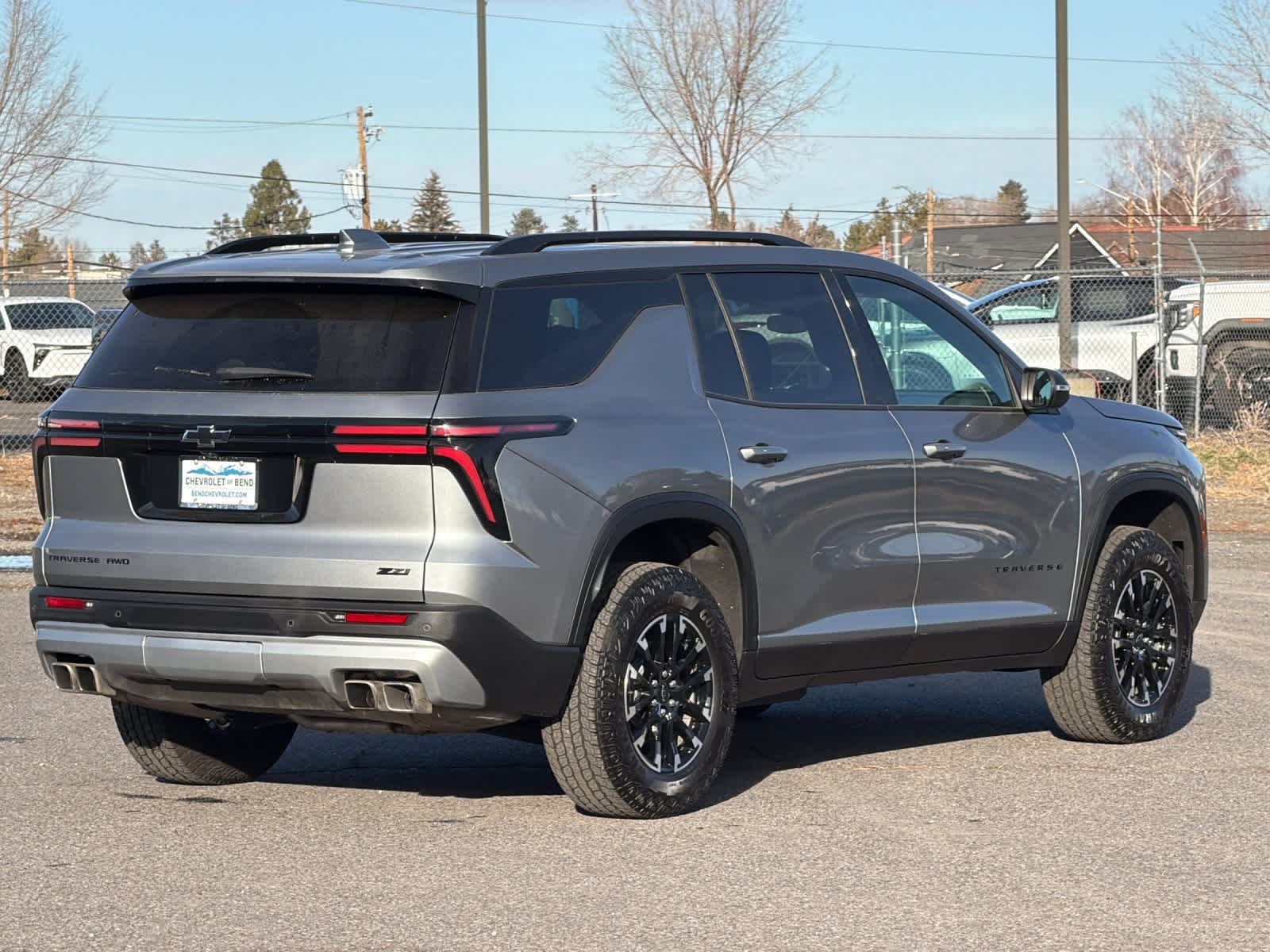 Thumbnail: 2025 Chevrolet Traverse - 2