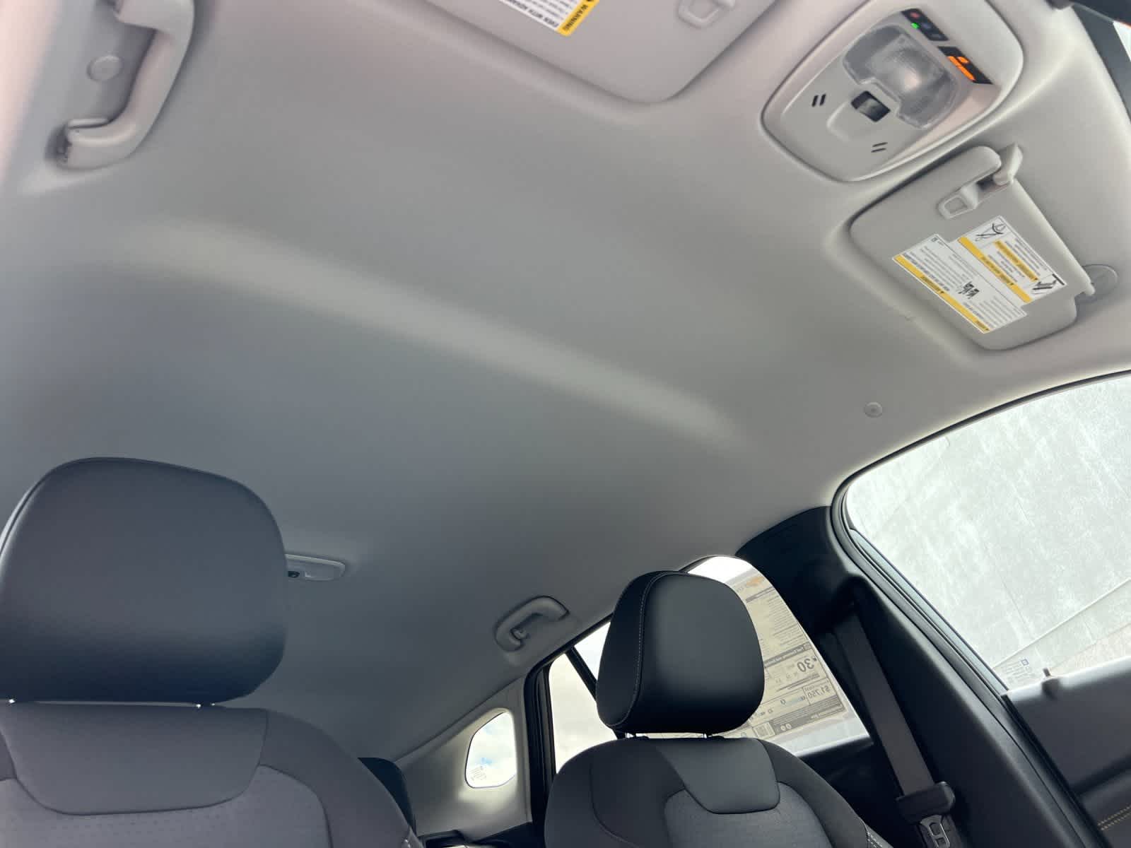 Thumbnail: 2025 Chevrolet Trax - 17