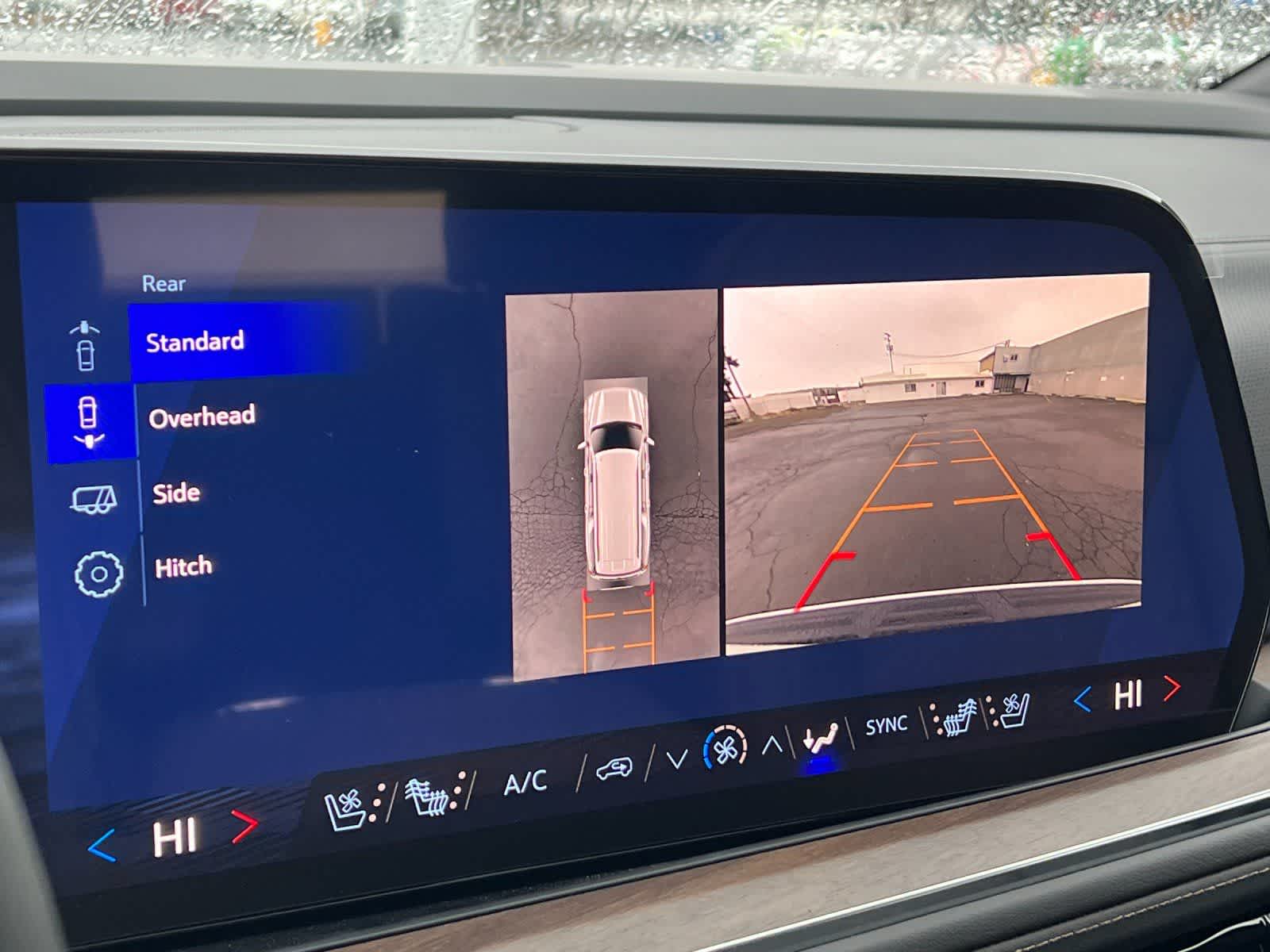 Thumbnail: 2026 Chevrolet Suburban - 20