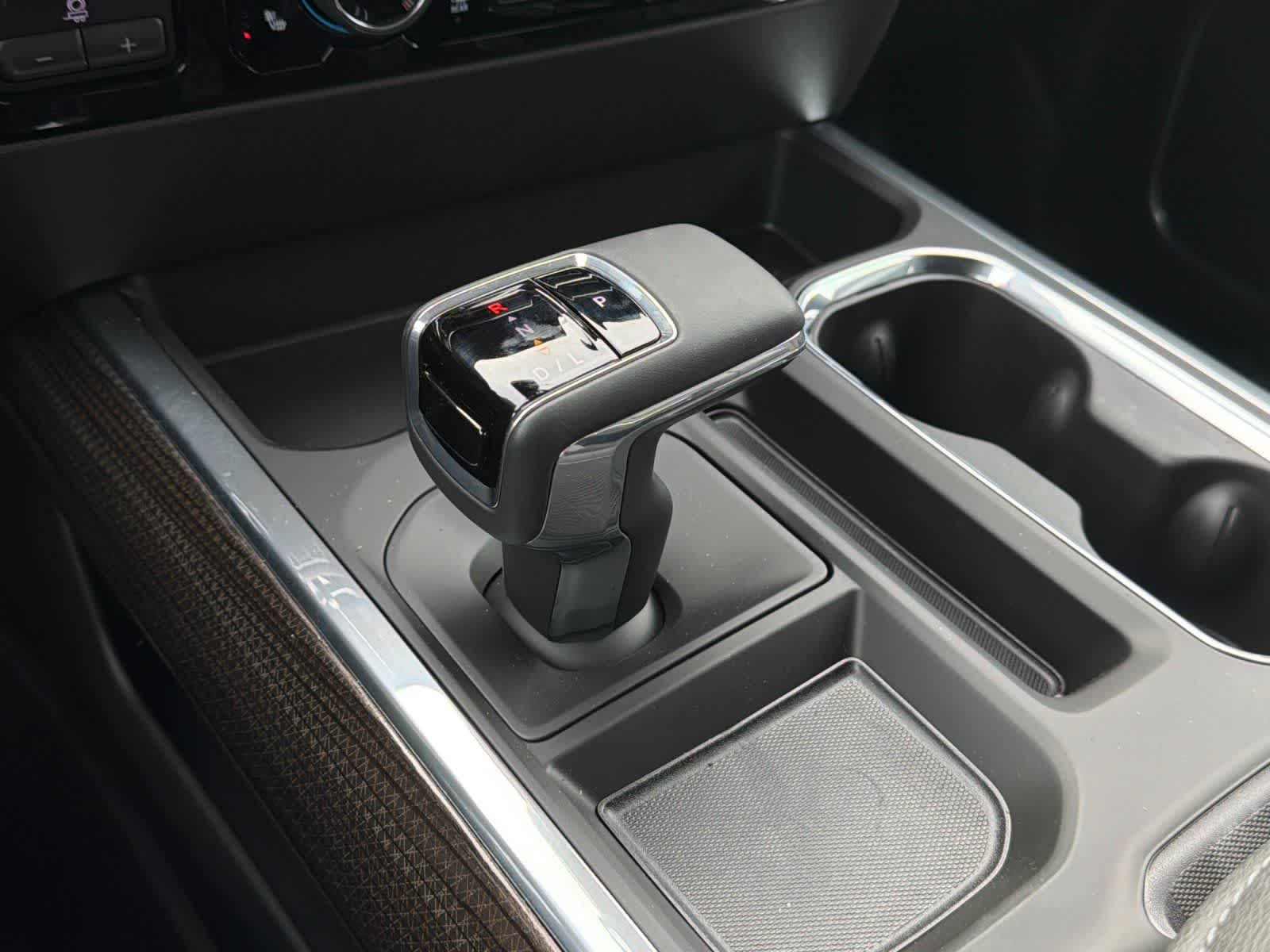 Thumbnail: 2026 Chevrolet Silverado 1500 - 20