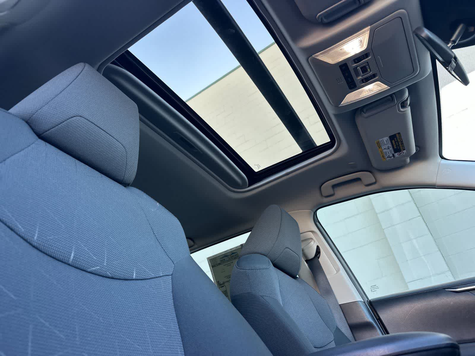 Thumbnail: 2024 Toyota RAV4 - 17