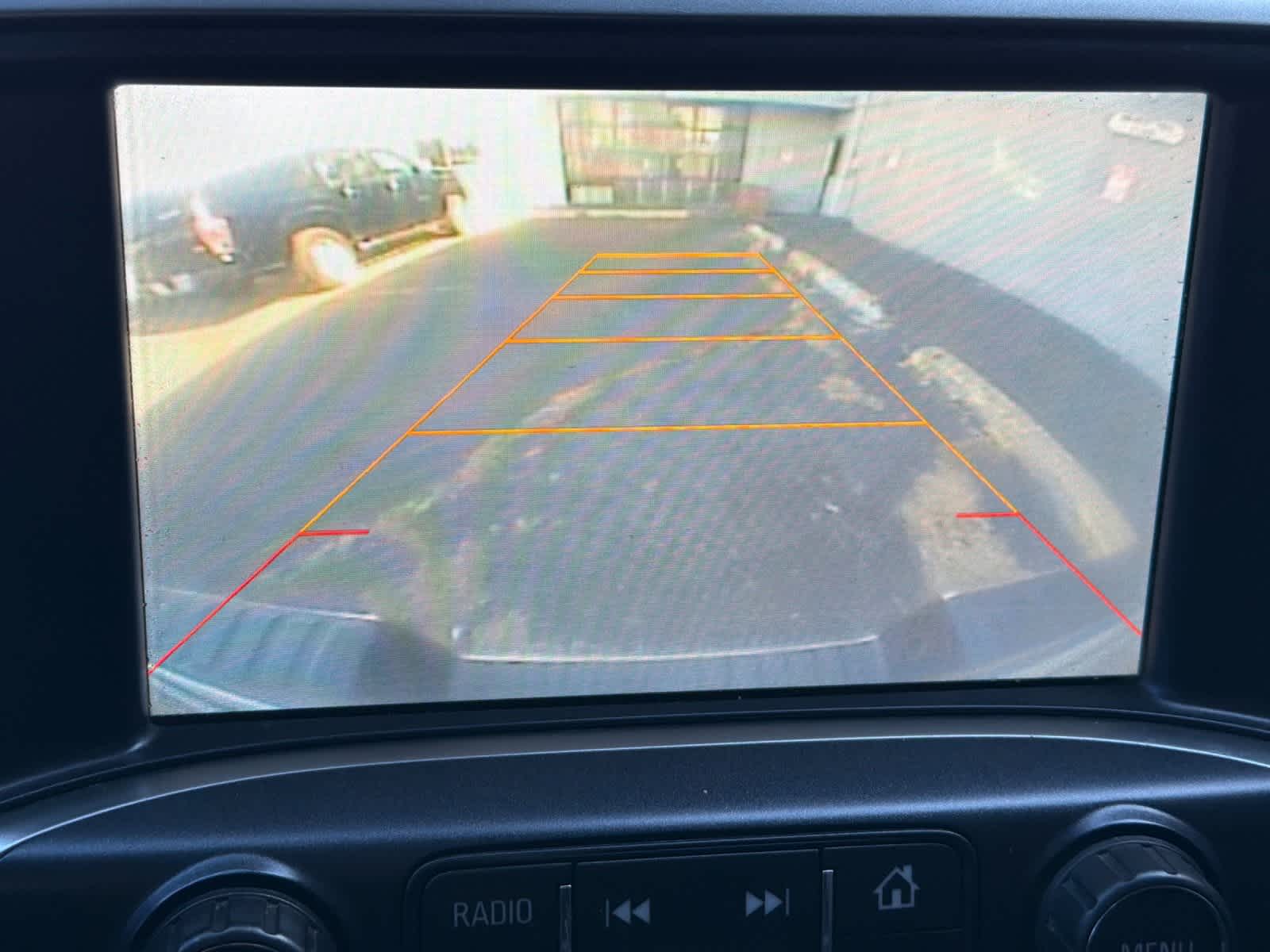 Thumbnail: 2015 Chevrolet Silverado 1500 - 18