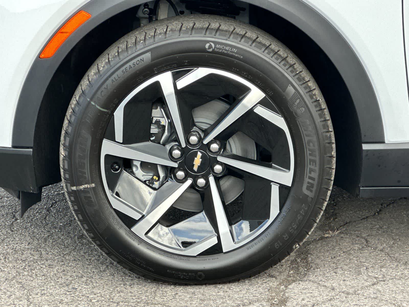 Thumbnail: 2026 Chevrolet Equinox - 26