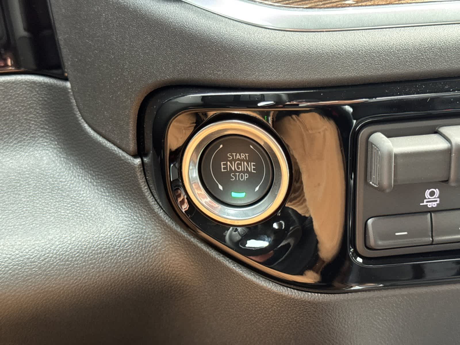 Thumbnail: 2026 Chevrolet Silverado 1500 - 22