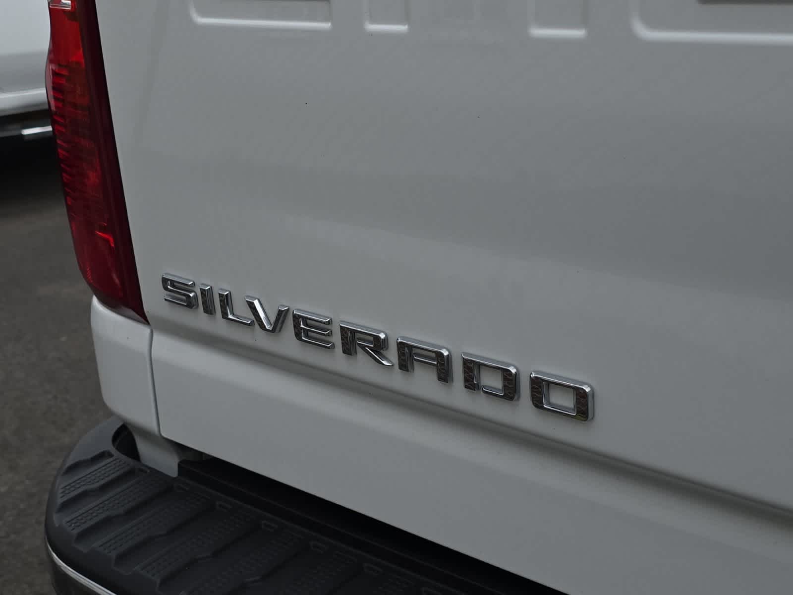 Thumbnail: 2024 Chevrolet Silverado 3500 - 8