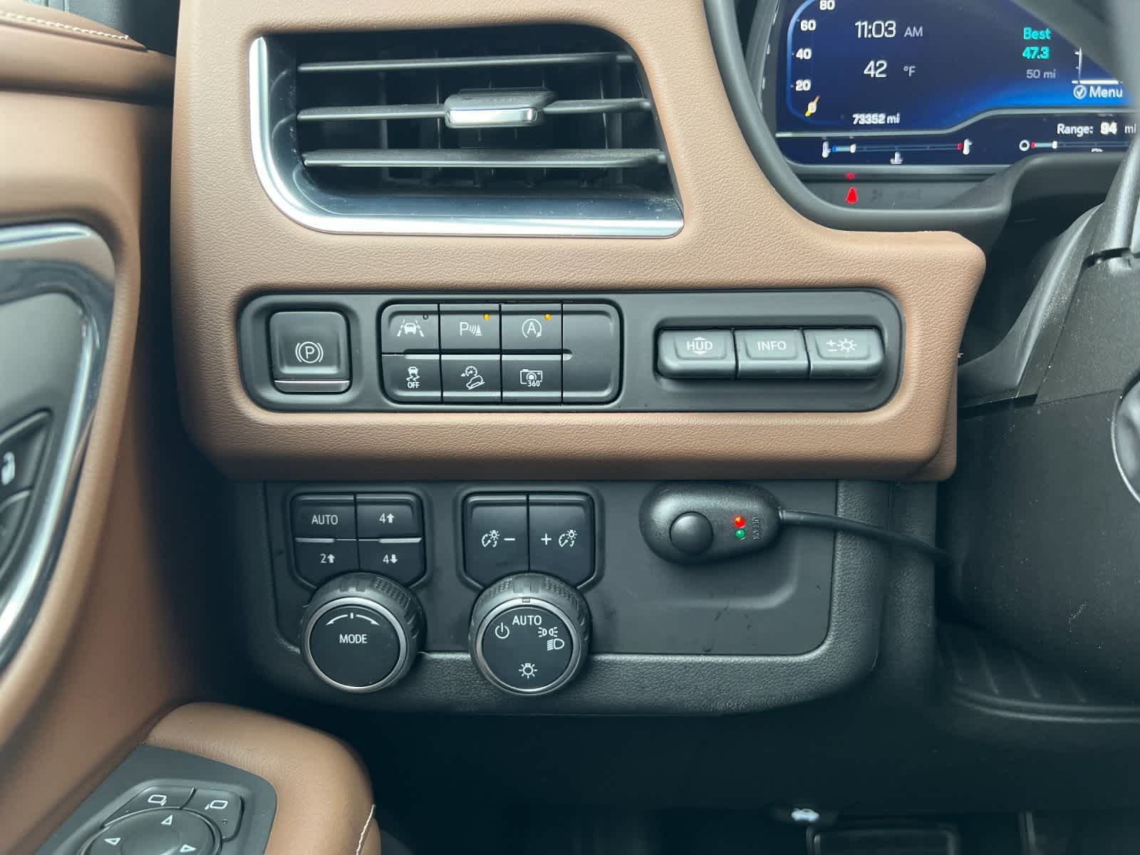 Thumbnail: 2023 Chevrolet Tahoe - 30