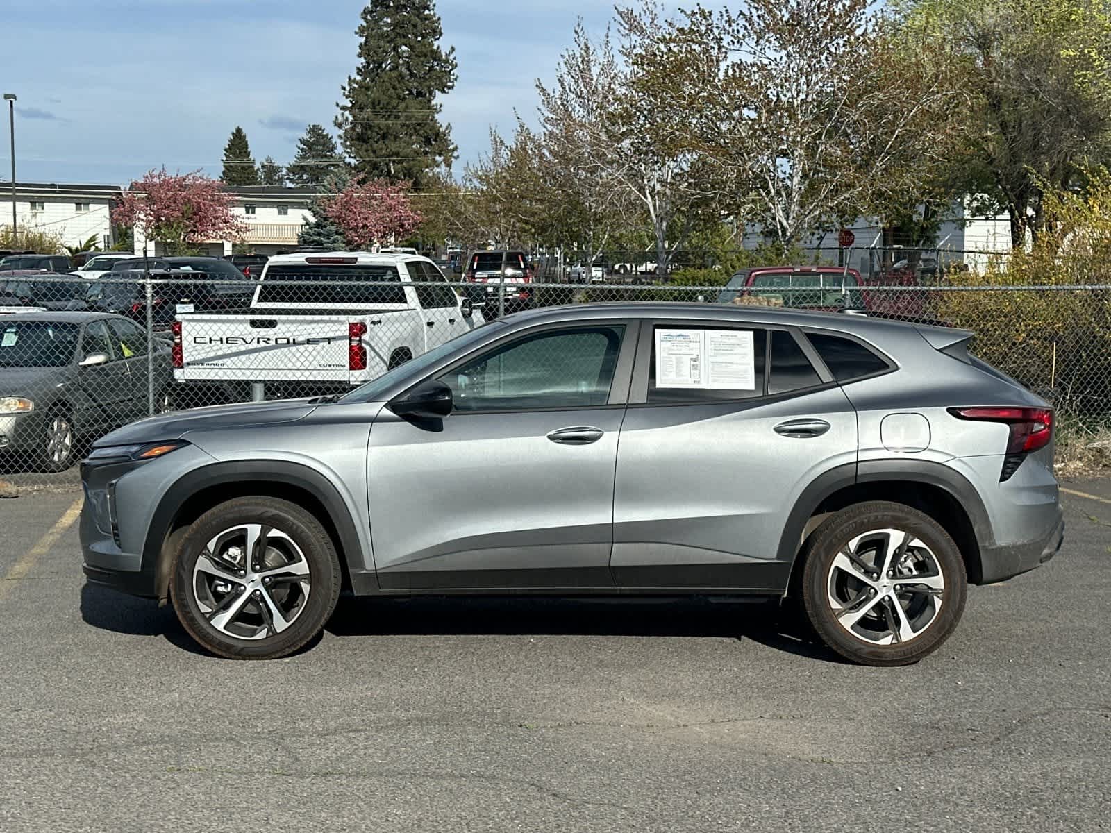 2025 Chevrolet Trax RS 5