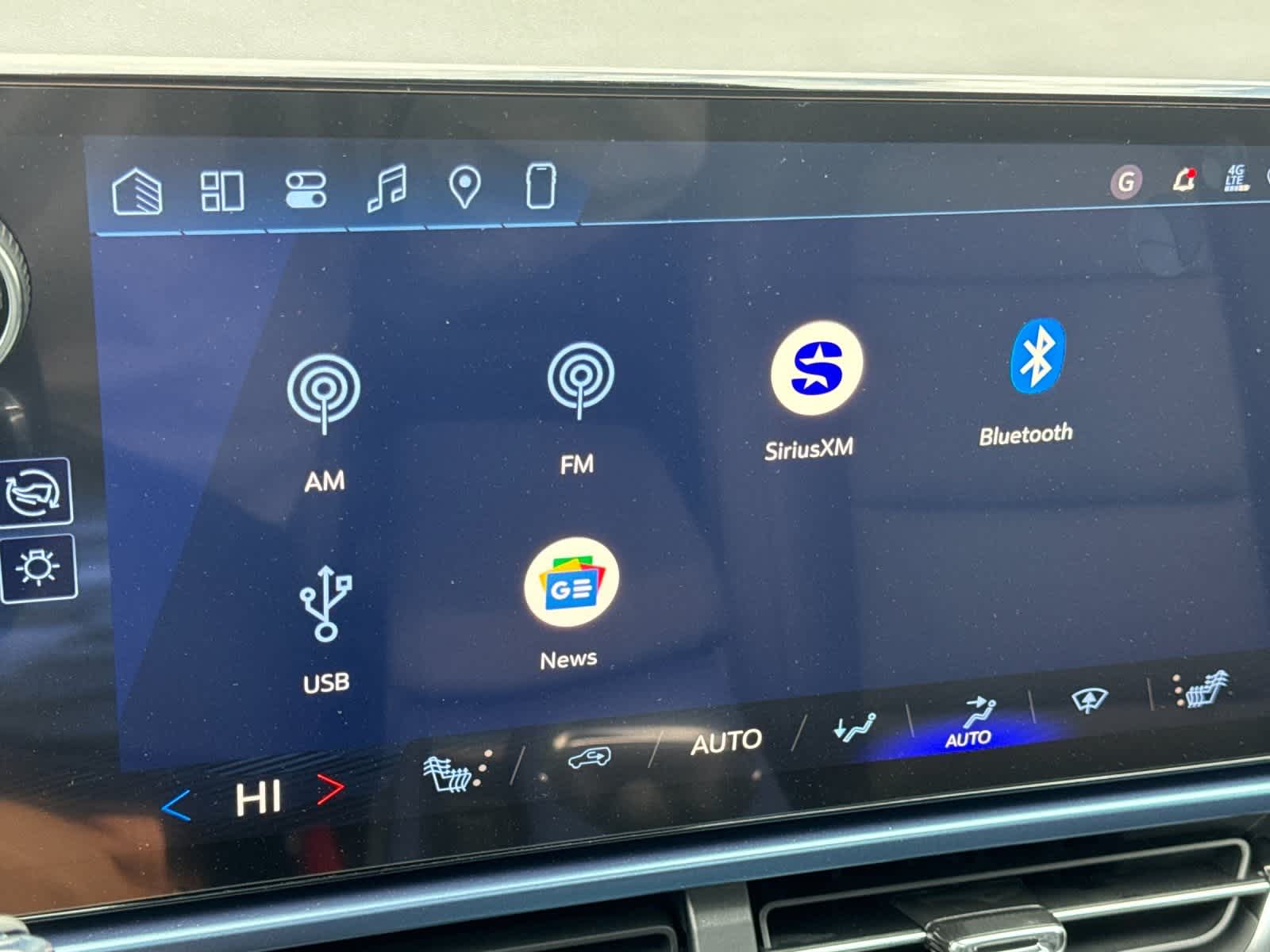 Thumbnail: 2026 Chevrolet Equinox - 18