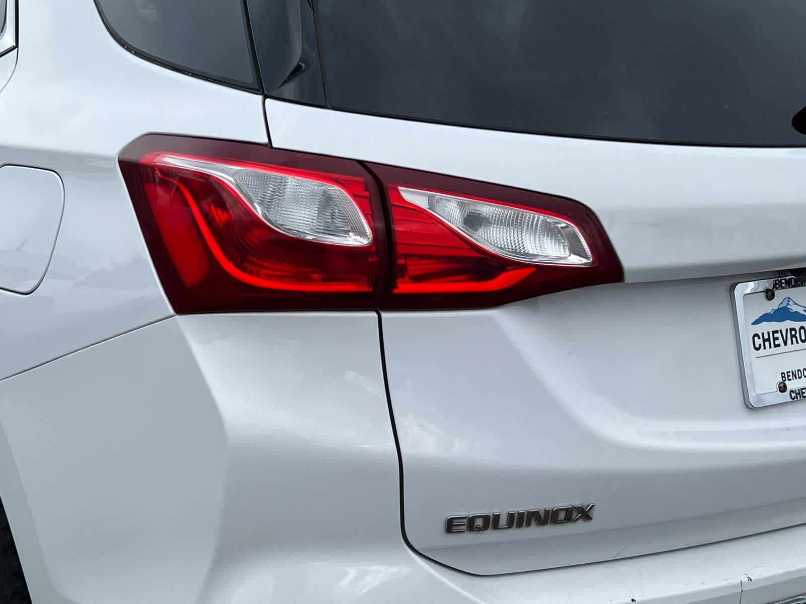 Thumbnail: 2020 Chevrolet Equinox - 10