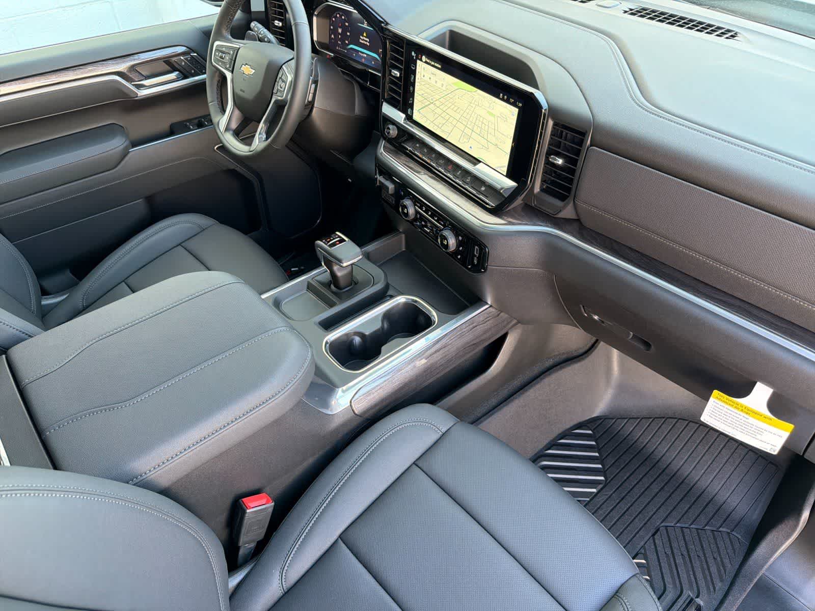 Thumbnail: 2026 Chevrolet Silverado 1500 - 15