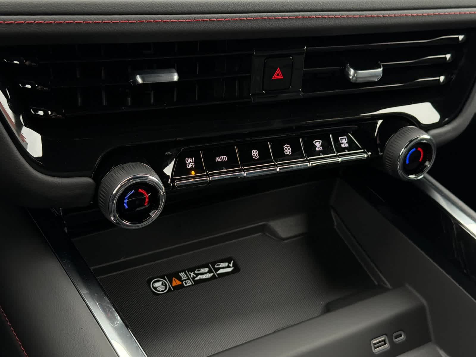 Thumbnail: 2026 Chevrolet Tahoe - 22