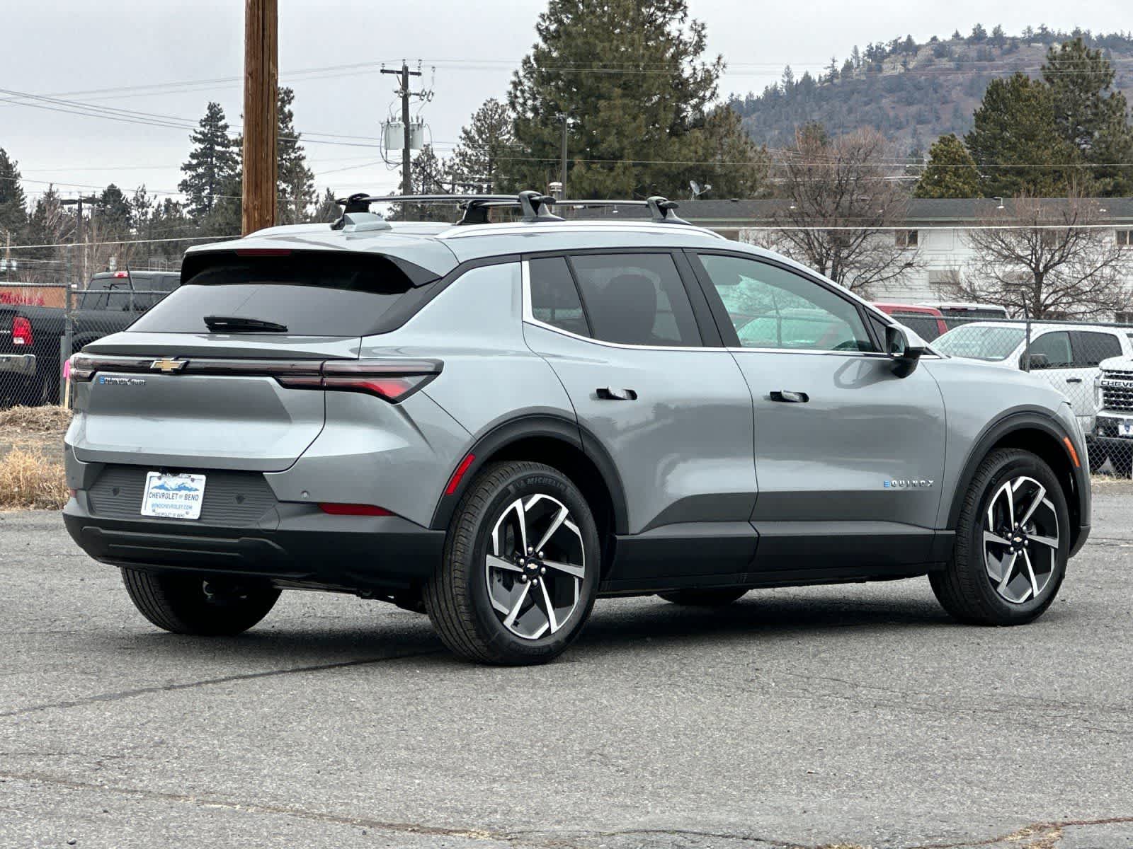 Thumbnail: 2026 Chevrolet Equinox - 2