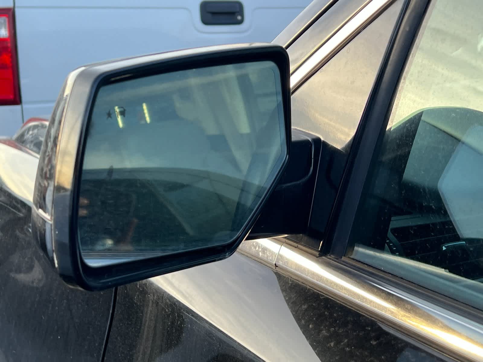 Thumbnail: 2016 GMC Yukon - 10