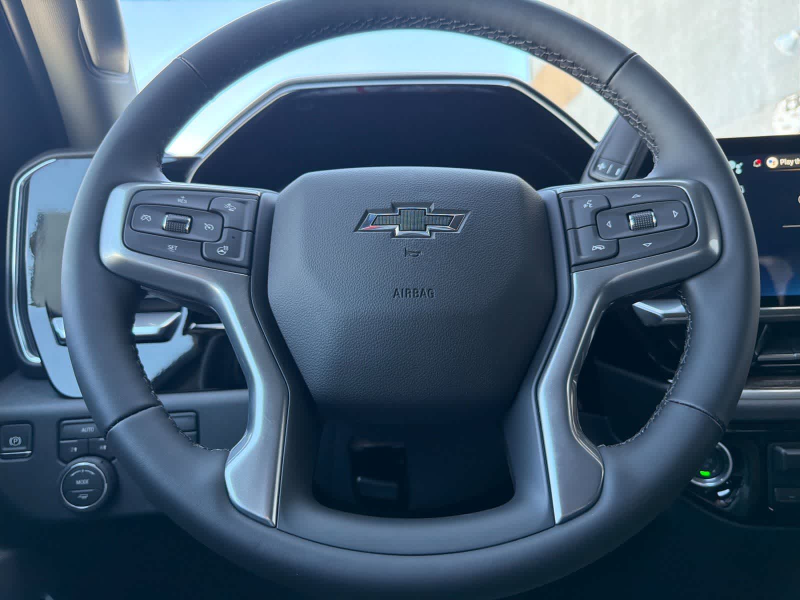 Thumbnail: 2026 Chevrolet Silverado 1500 - 23