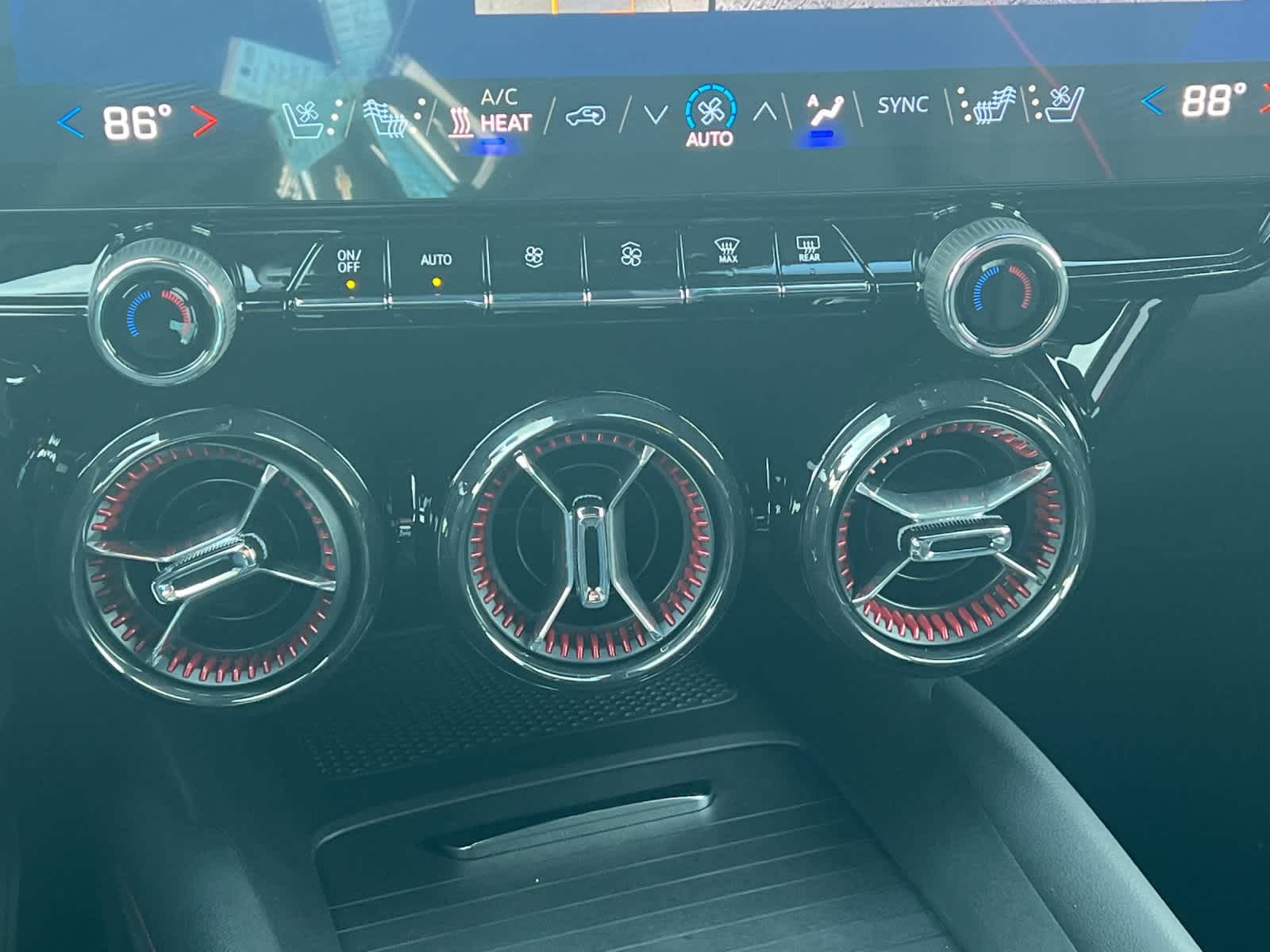 Thumbnail: 2026 Chevrolet Blazer EV - 19