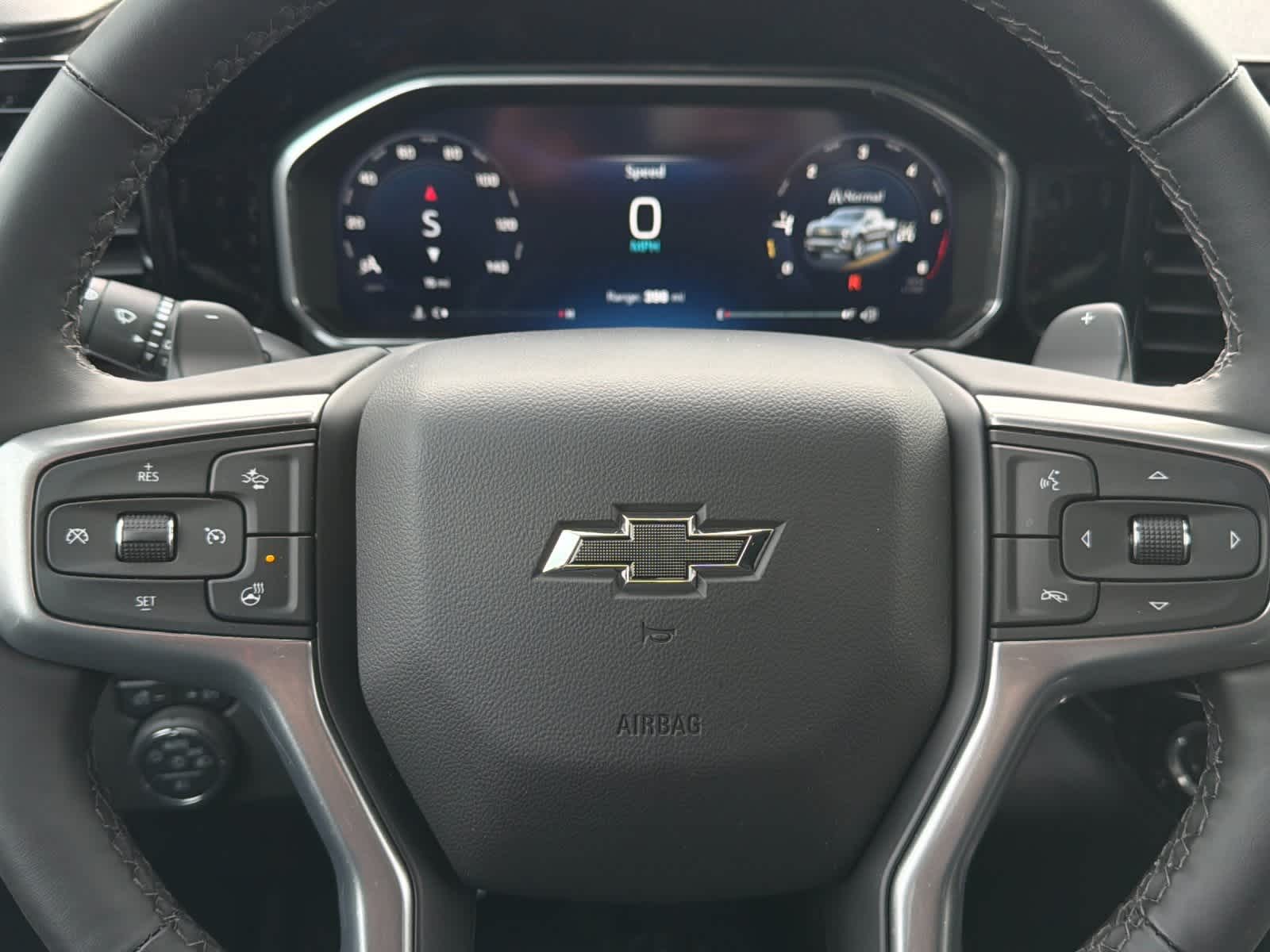 Thumbnail: 2026 Chevrolet Silverado 1500 - 22