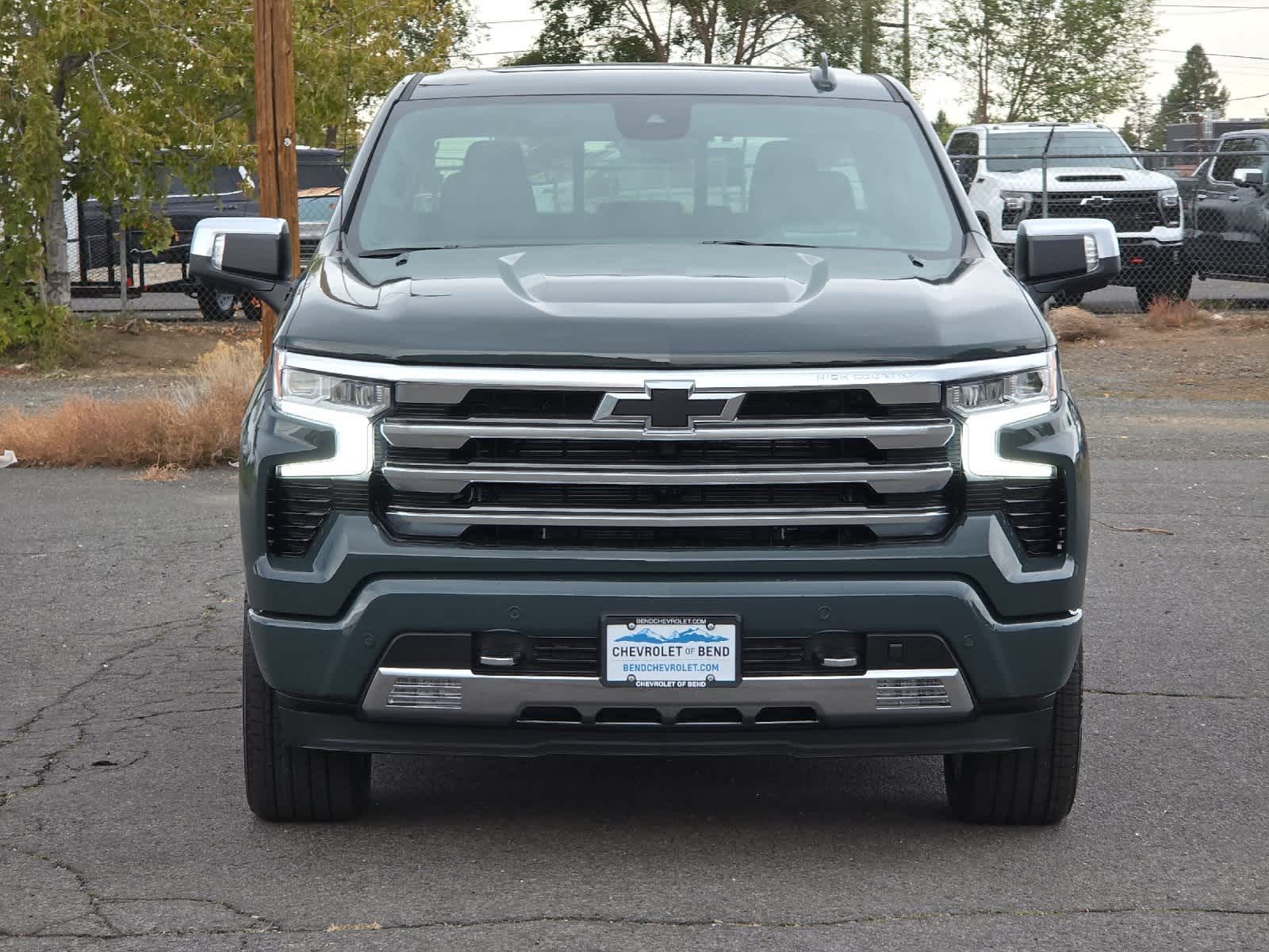 Thumbnail: 2026 Chevrolet Silverado 1500 - 10