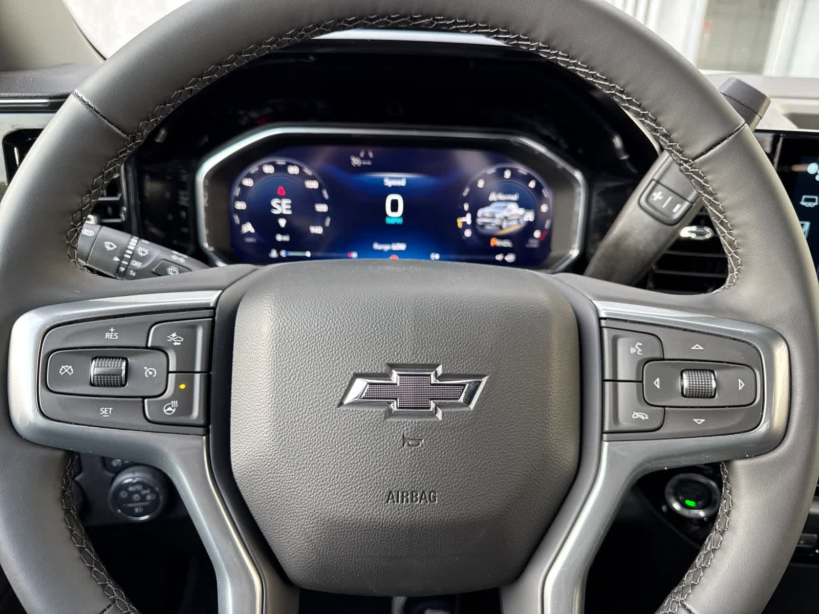 Thumbnail: 2026 Chevrolet Silverado 1500 - 23