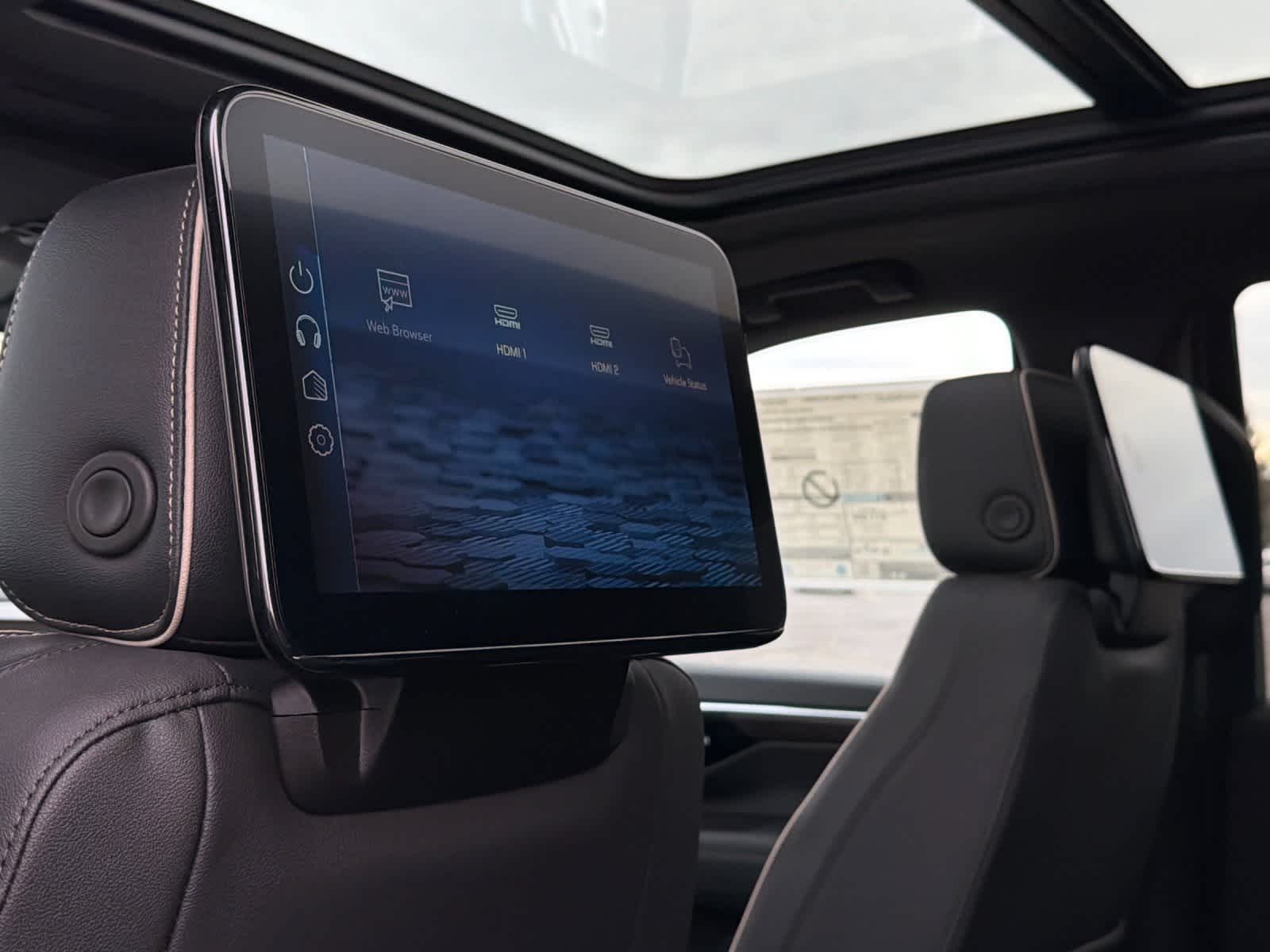 Thumbnail: 2026 Chevrolet Tahoe - 16