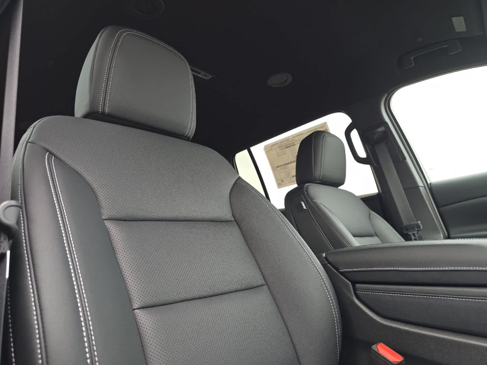 Thumbnail: 2026 Chevrolet Traverse - 18