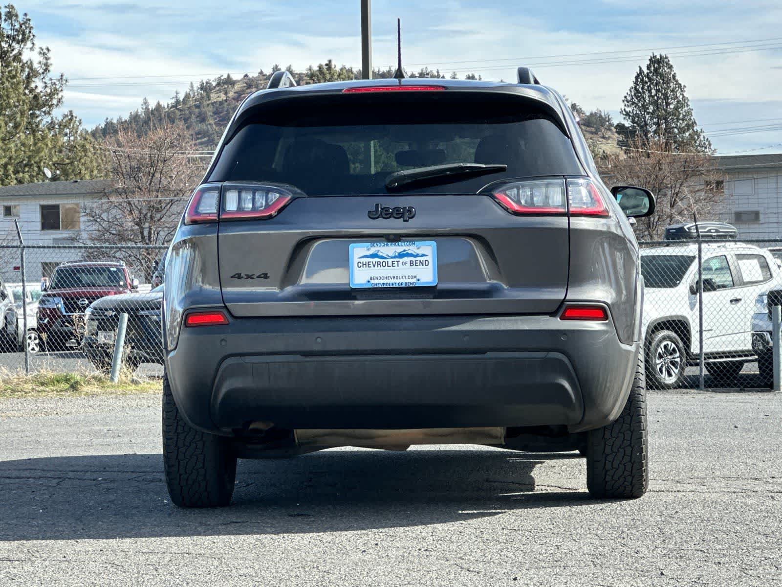Thumbnail: 2020 Jeep Cherokee - 7