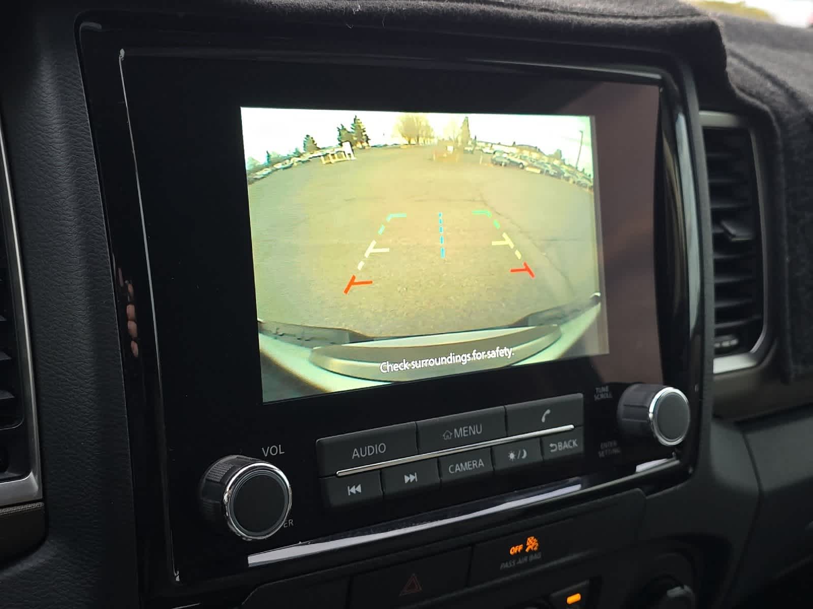 Thumbnail: 2022 Nissan Frontier - 18