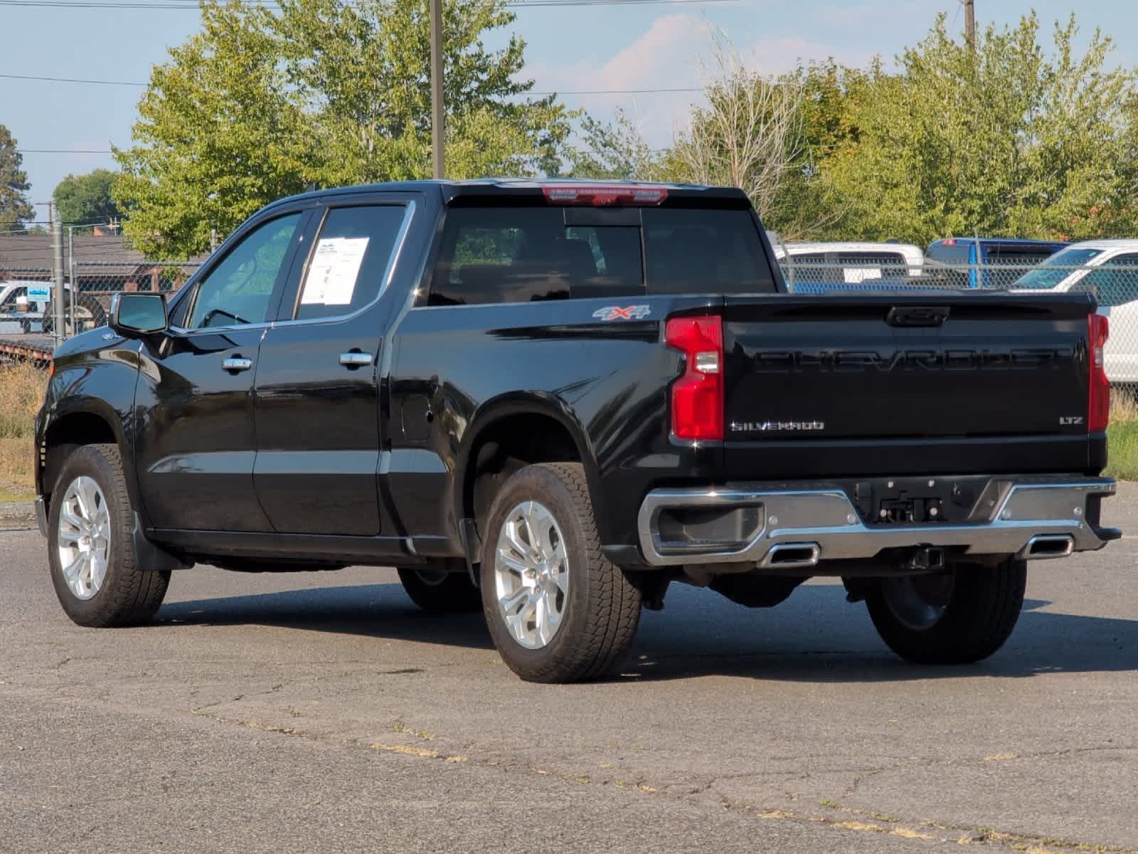 Thumbnail: 2023 Chevrolet Silverado 1500 - 6