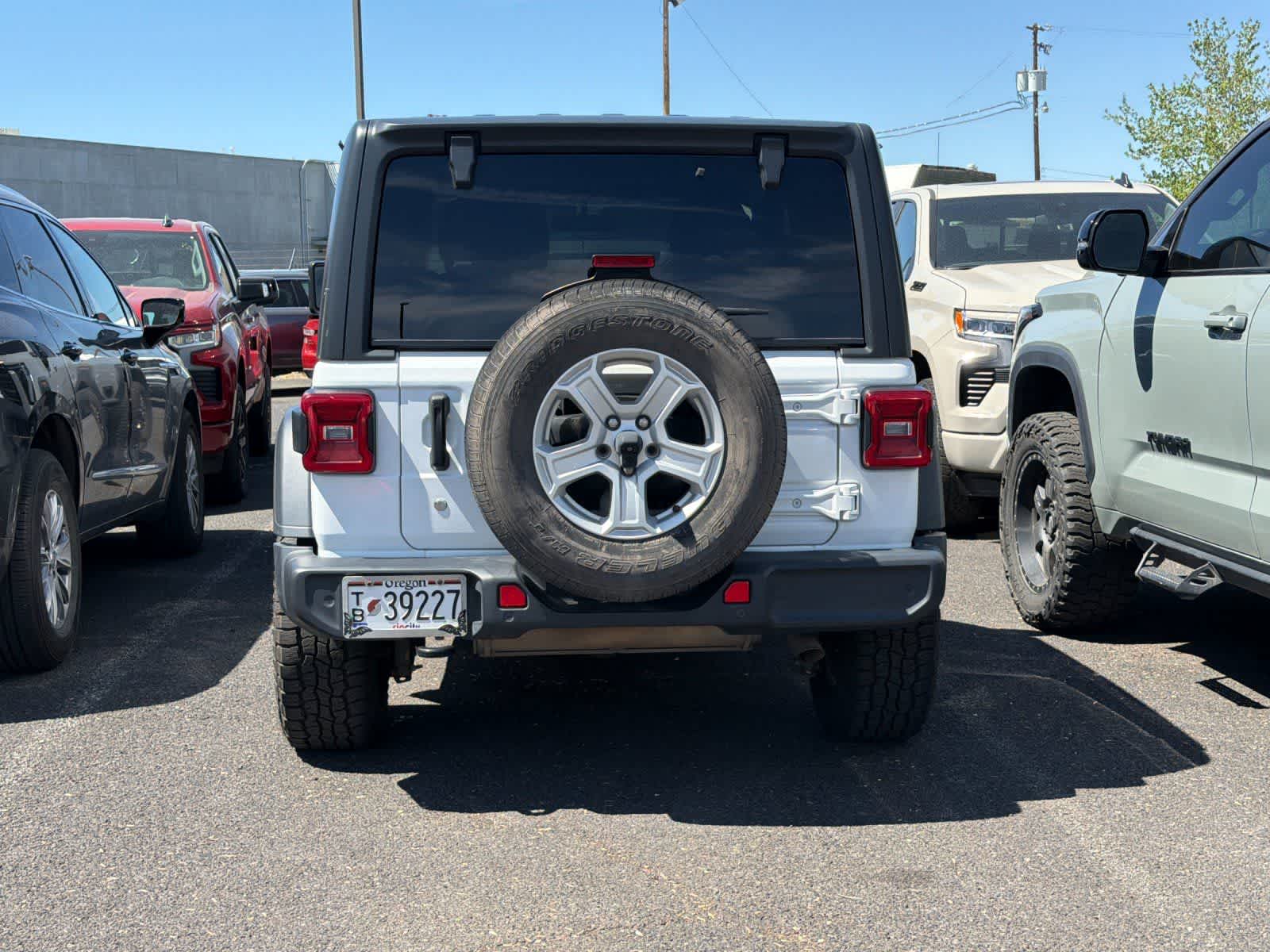Thumbnail: 2018 Jeep Wrangler - 5