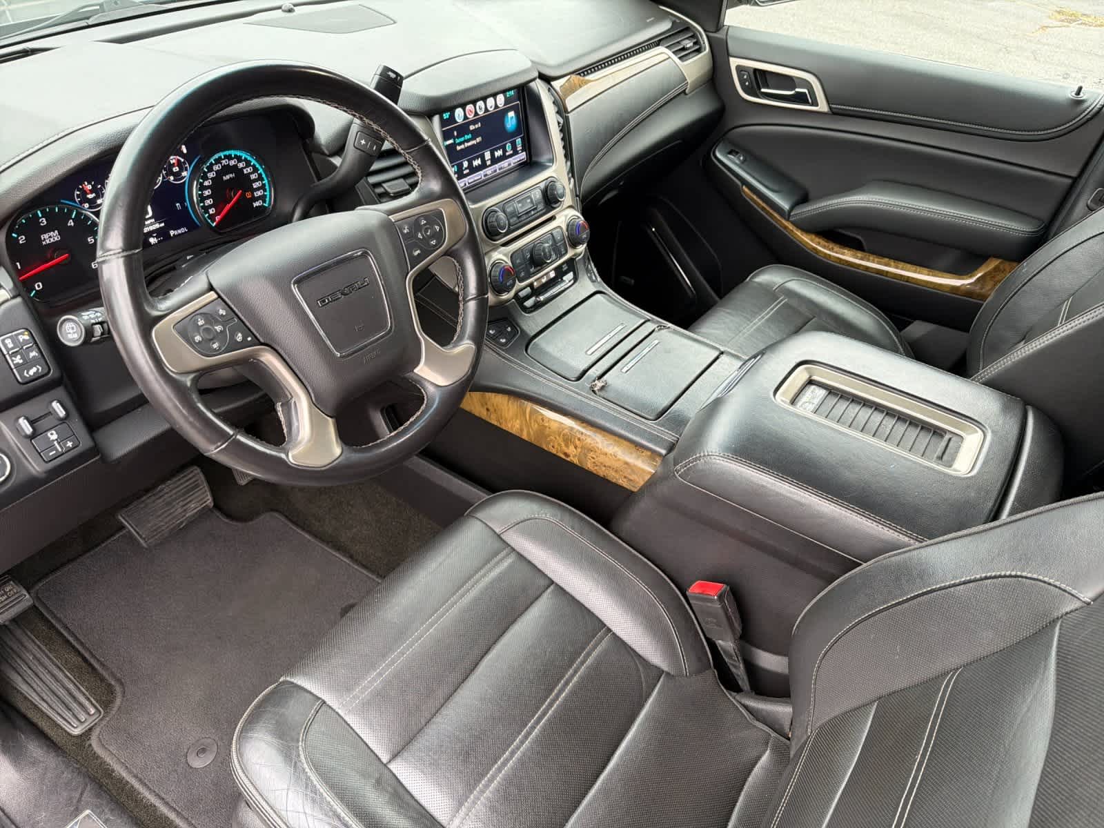 Thumbnail: 2017 GMC Yukon - 11