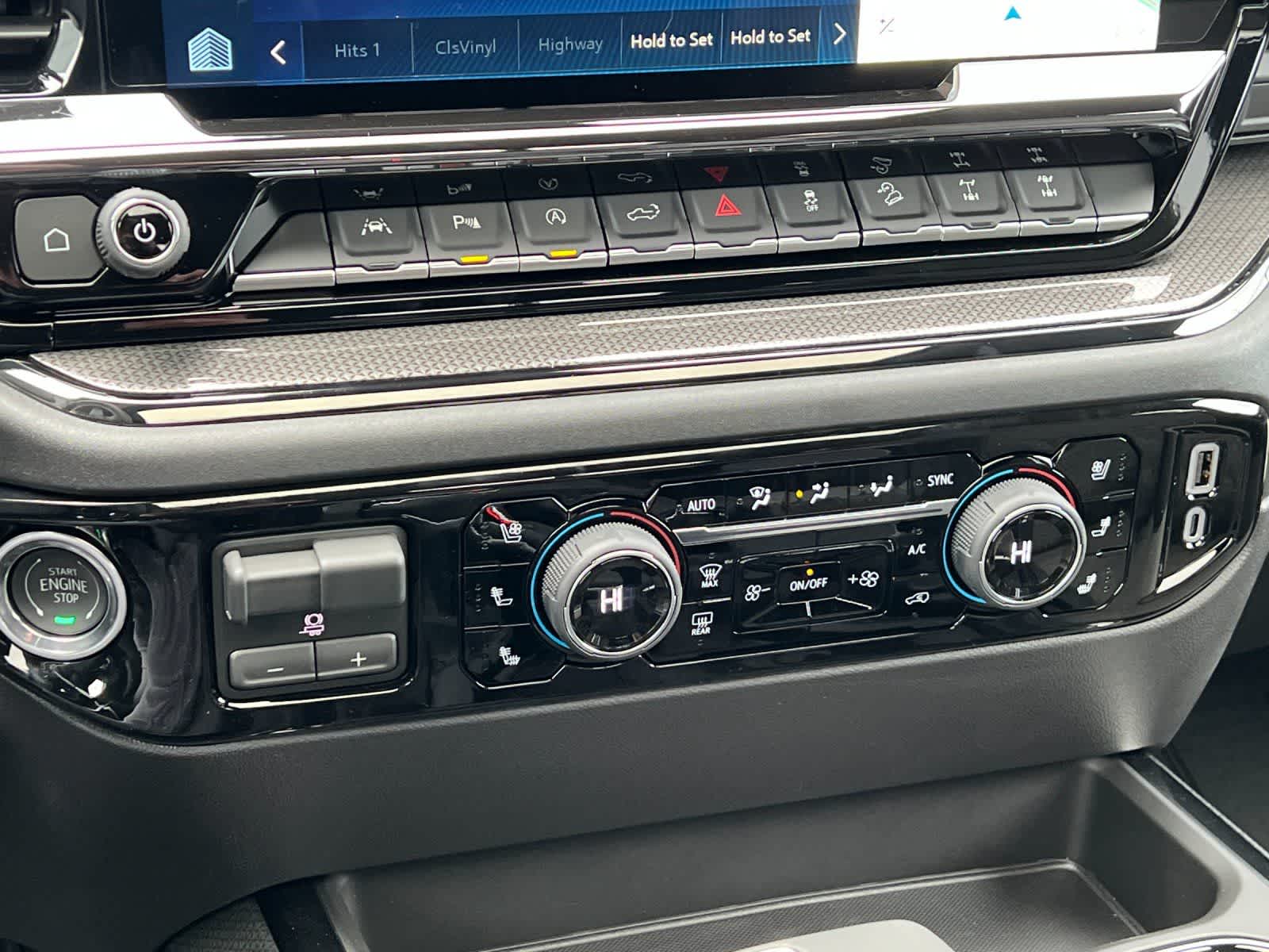 Thumbnail: 2026 Chevrolet Silverado 1500 - 20