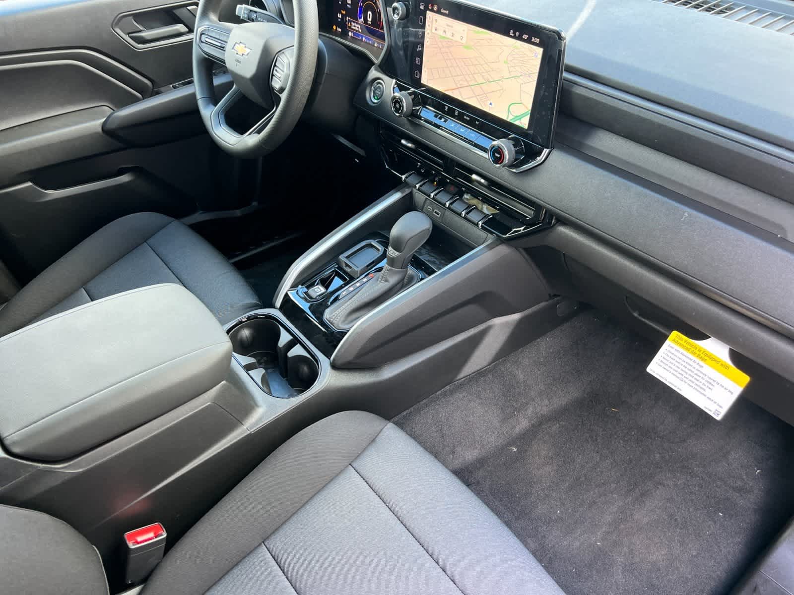 Thumbnail: 2025 Chevrolet Colorado - 15