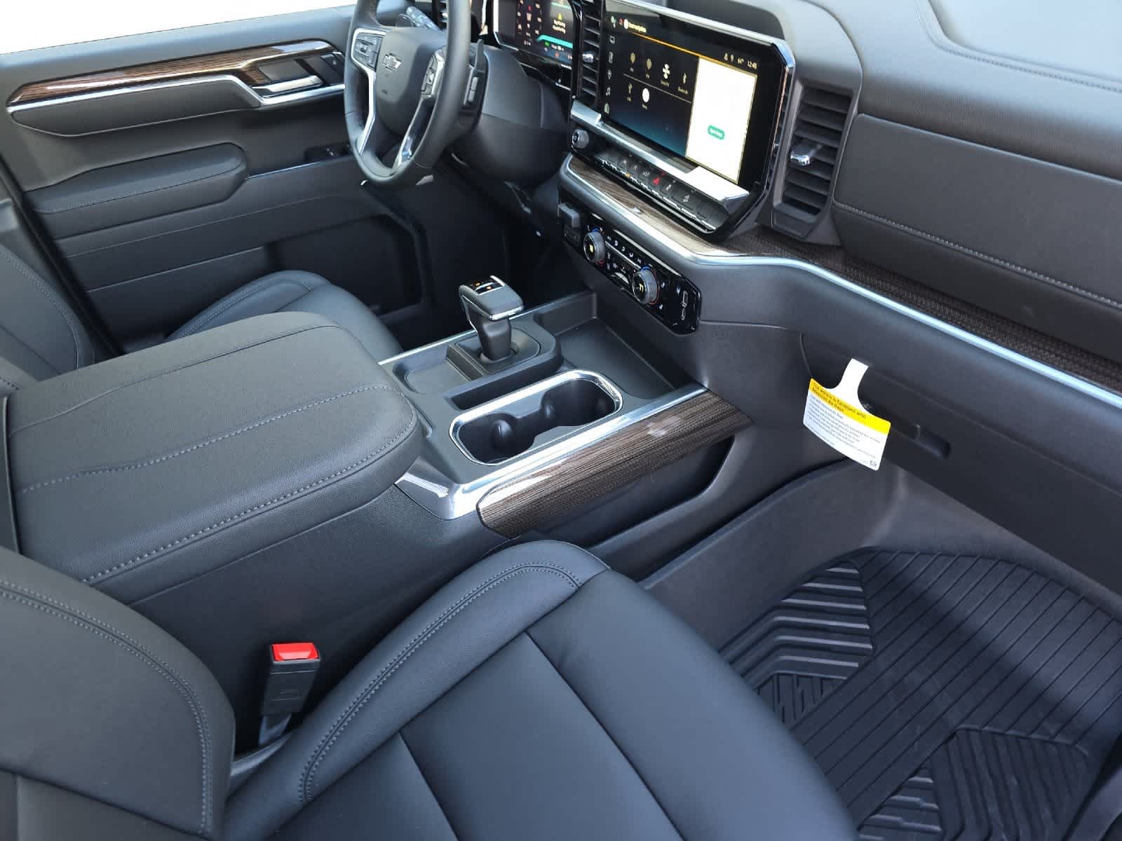 Thumbnail: 2026 Chevrolet Silverado 1500 - 15