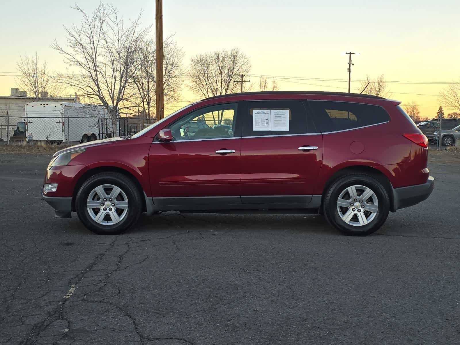 Thumbnail: 2010 Chevrolet Traverse - 5