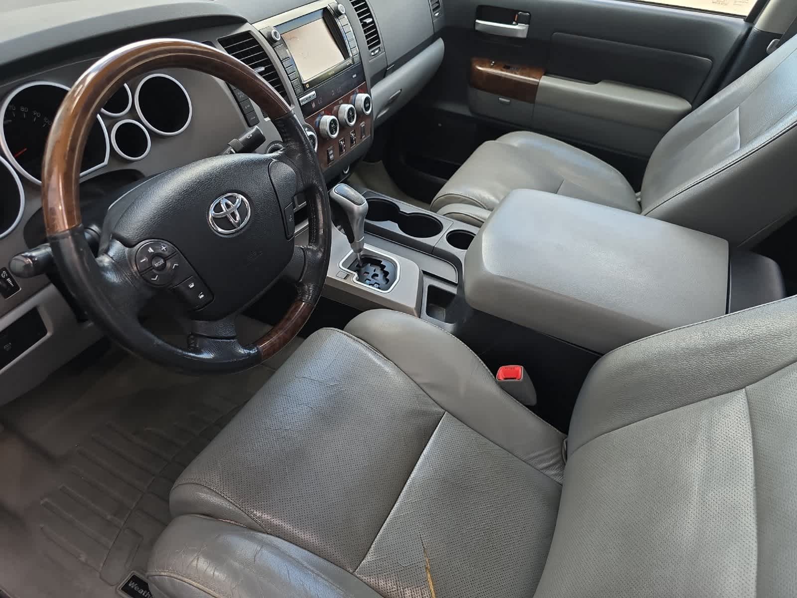 Thumbnail: 2010 Toyota Tundra - 11