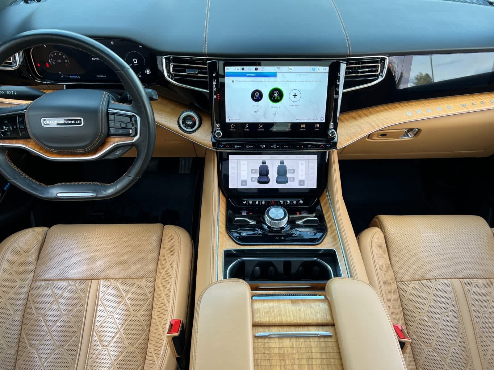 Thumbnail: 2022 Jeep Grand Wagoneer - 3