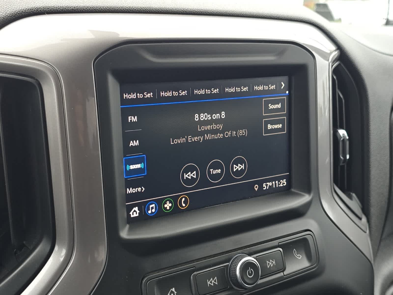 Thumbnail: 2022 Chevrolet Silverado 1500 - 17