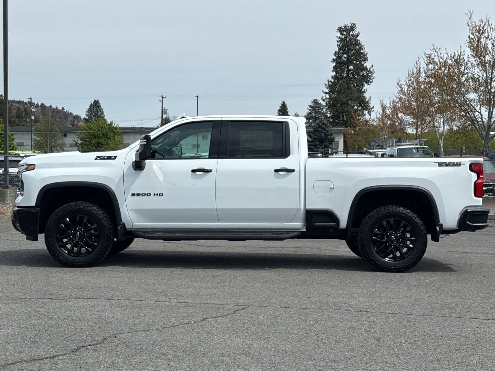 Thumbnail: 2026 Chevrolet Silverado 2500 - 5