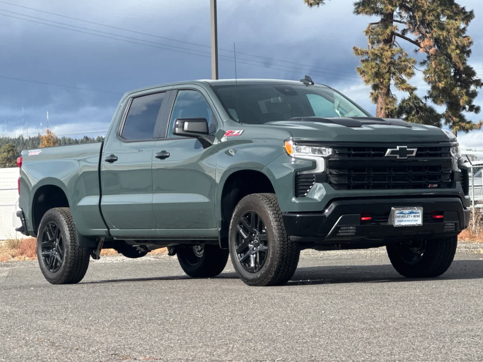 Thumbnail: 2026 Chevrolet Silverado 1500 - 9