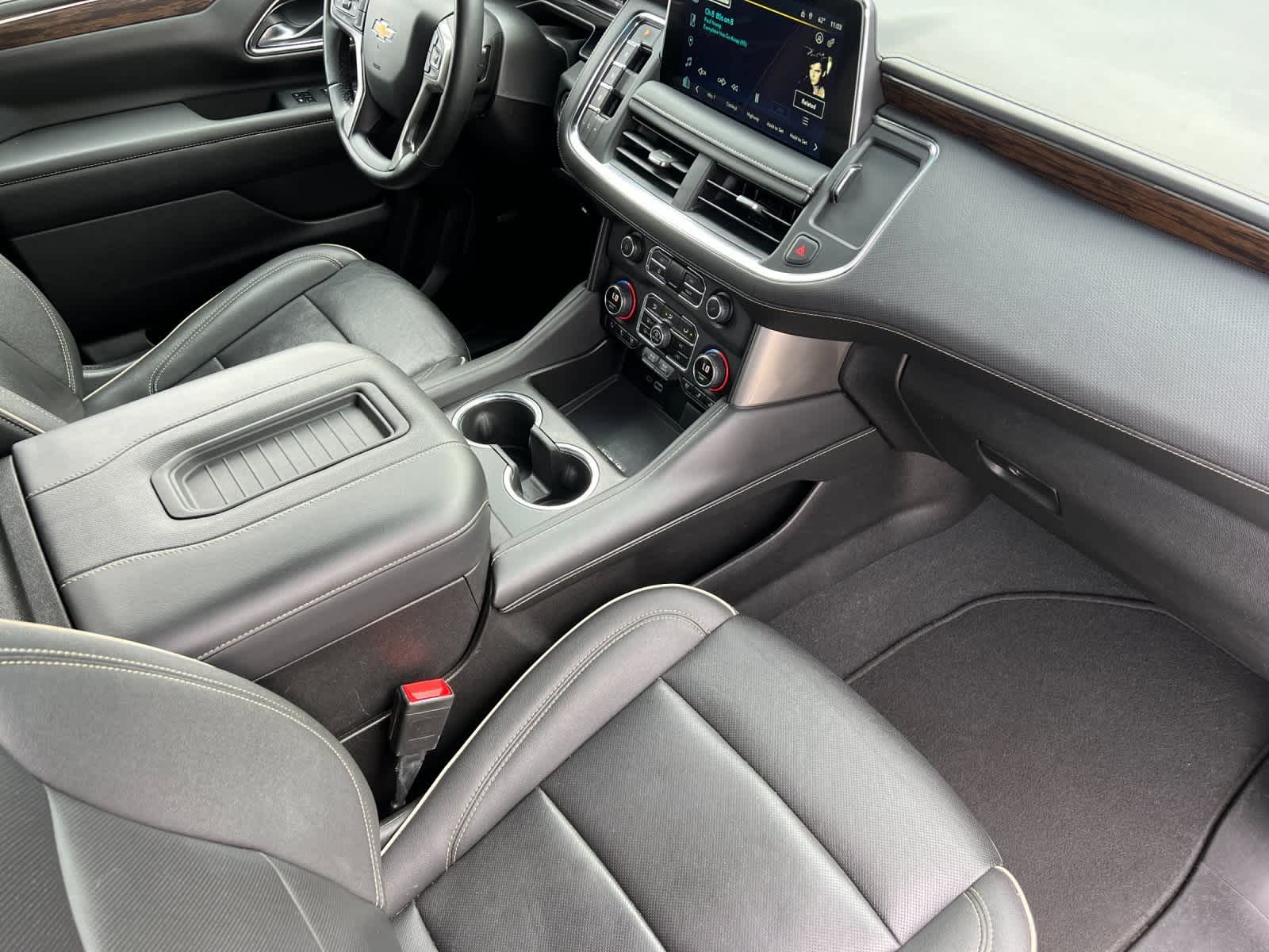 Thumbnail: 2023 Chevrolet Suburban - 17