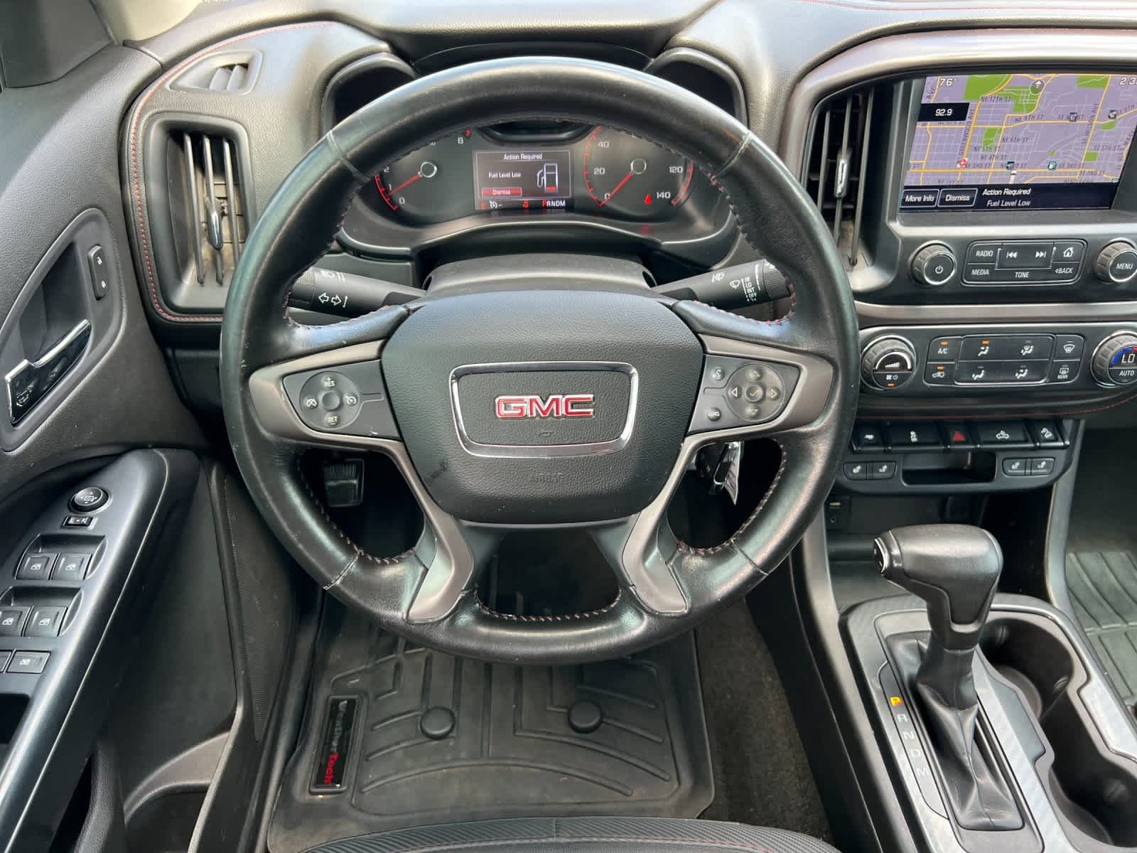 2015 GMC Canyon SLE 14