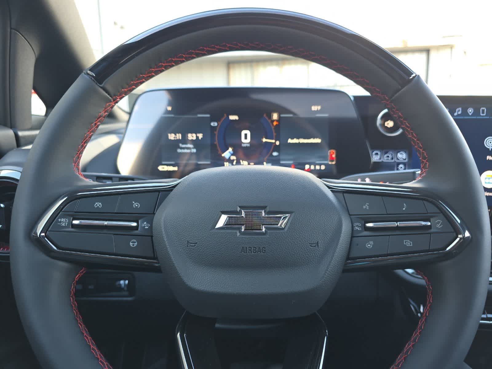 Thumbnail: 2026 Chevrolet Equinox - 23