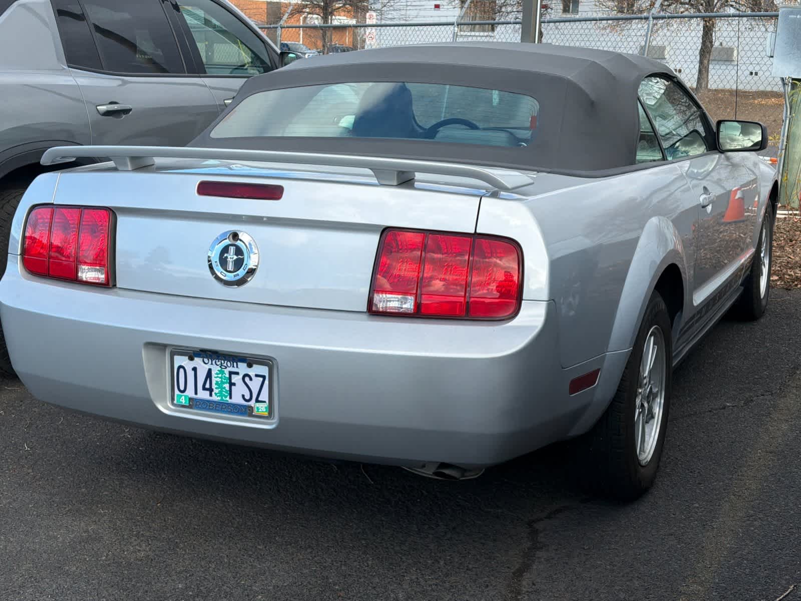 Thumbnail: 2006 Ford Mustang - 4