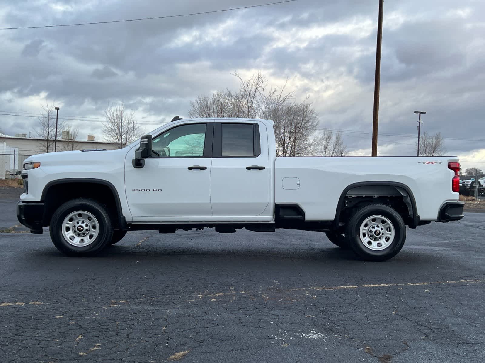 Thumbnail: 2026 Chevrolet Silverado 3500 - 5