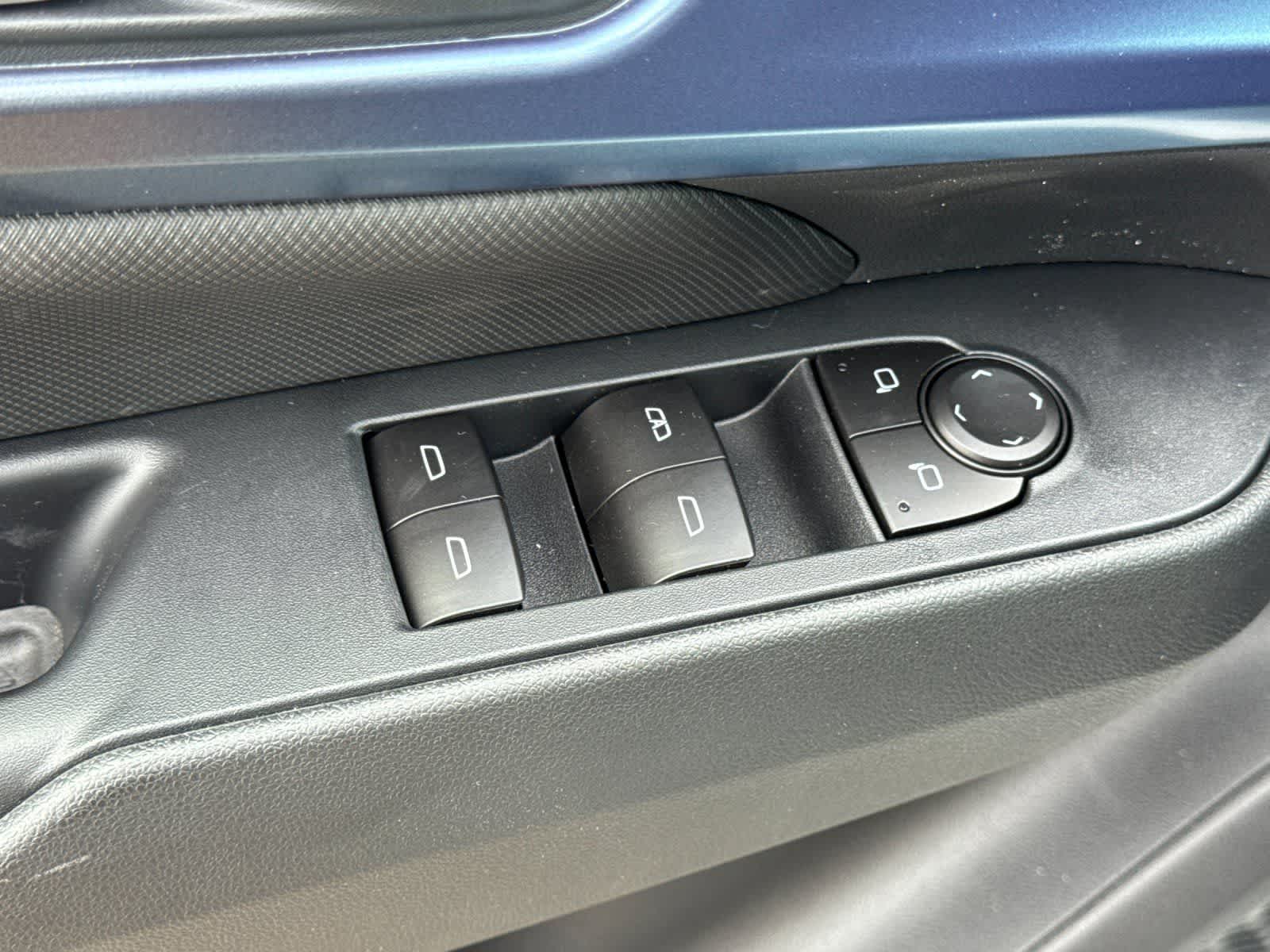 Thumbnail: 2026 Chevrolet Equinox - 13