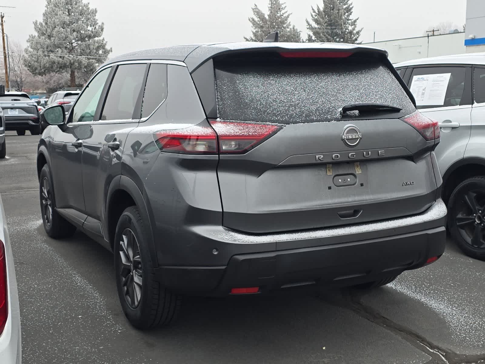 Thumbnail: 2024 Nissan Rogue - 3