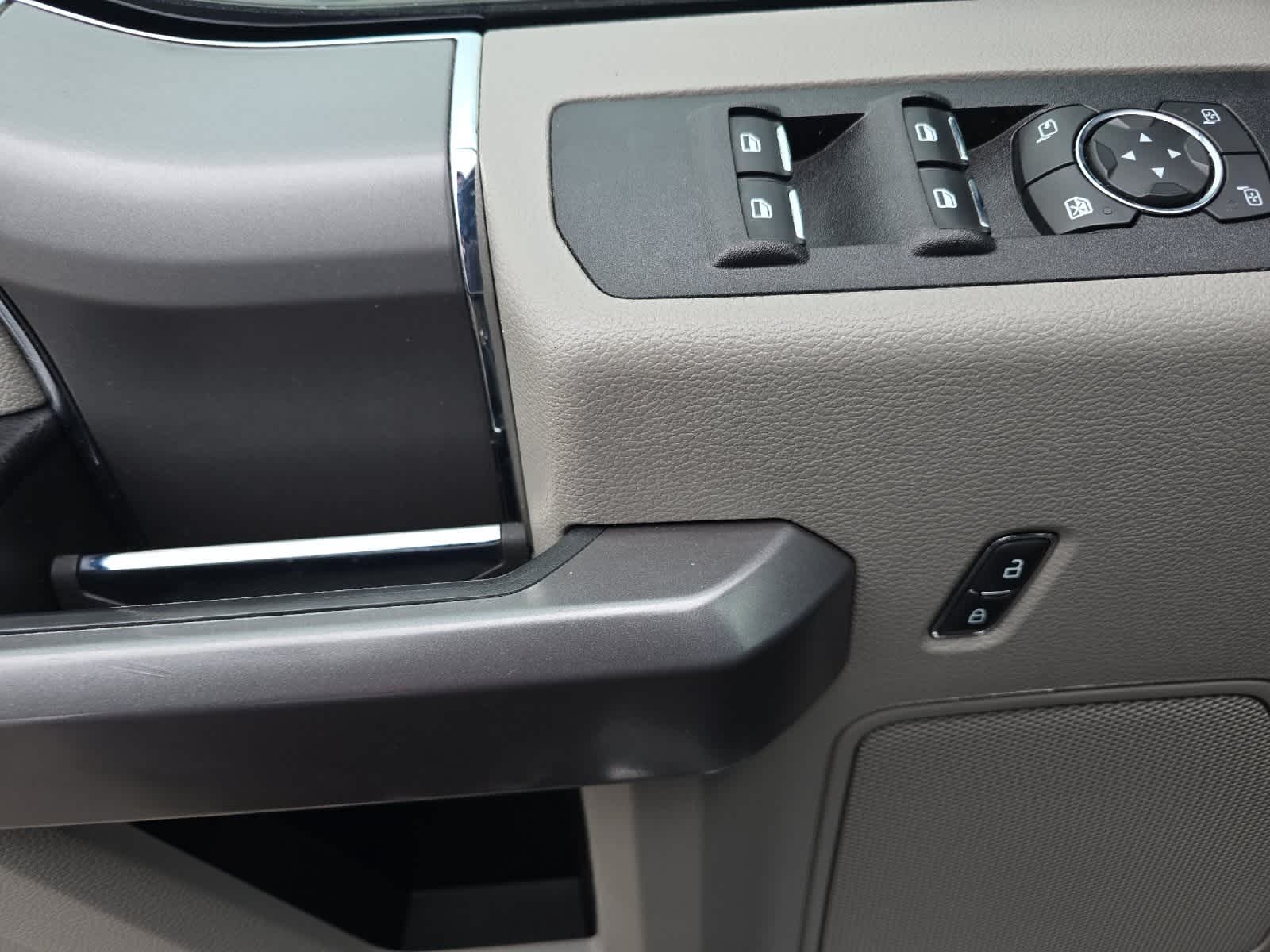 Thumbnail: 2022 Ford F-250 - 12