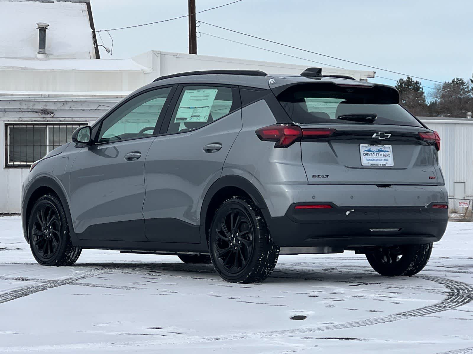 Thumbnail: 2027 Chevrolet Bolt EV - 6